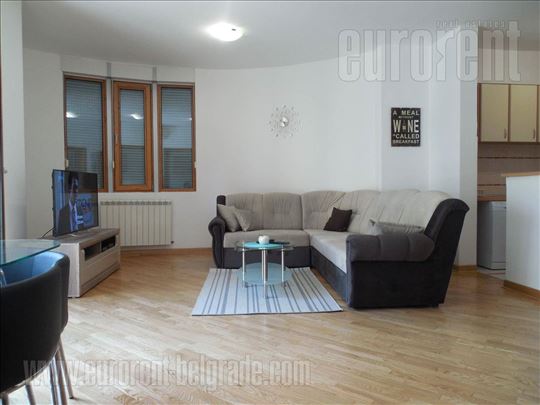 ID#38844, Izdavanje, Stan, Centar, 78 m2