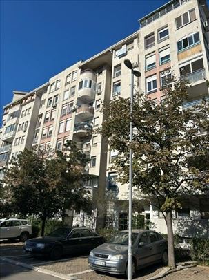 Obalskih Radnika, prelep stan, 1.0, 42m²