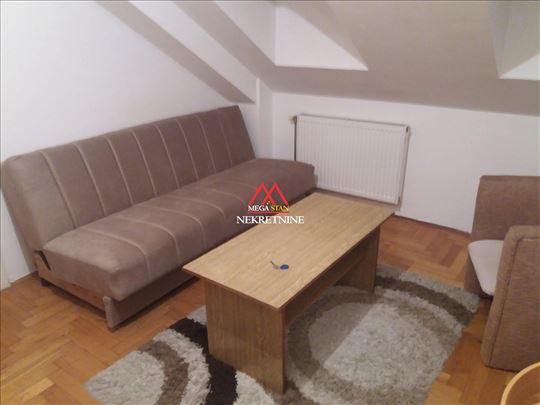 Podbara - jednoiposoban stan - 40m2