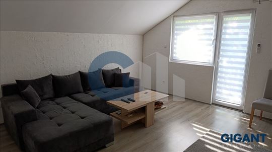 Zemun polje, 60m2, II, eg