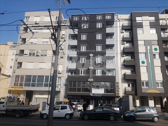 Izdajem stan na Voždovcu - Ulica Vojvode Stepe 207