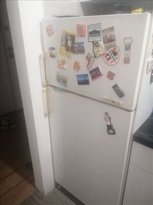 Kombinovan frizider