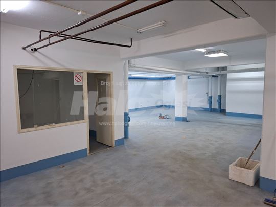 Skladišni prostor za izdavanje, Novi Beograd 170m2