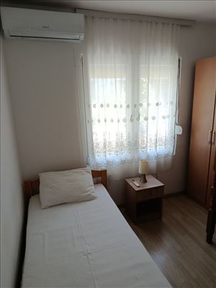 Trokrevetni apartman, Šušanj - Saša