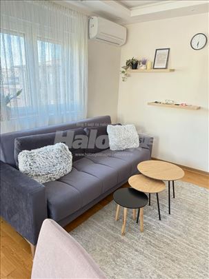Vozdovac,trosoban, udoban stan, 67m2