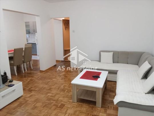 Beograd, Bežanijska kosa 2, Stan, 4.0, 84m2