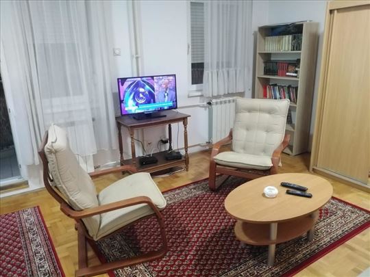 Bežanijska kosa, 40m2, 1.0, II sprat, cg, lift ID#