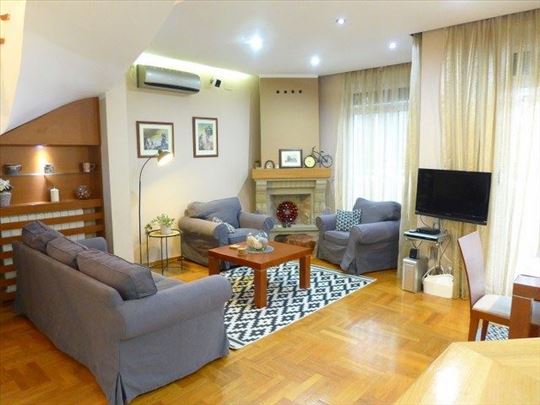 DianeBudisavljević,135m2,3spavaće,2kupatila,garaža