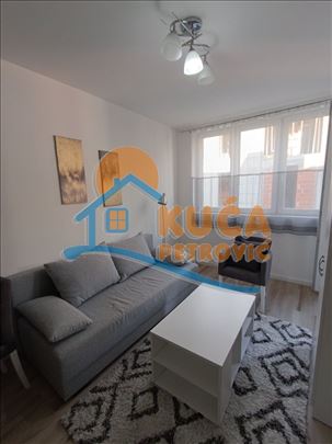 Izdaje se stan na Apelovcu, 36m2!