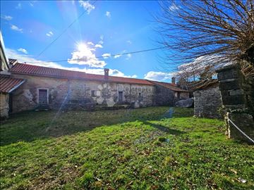 Kuća Oprtalj, 500m2