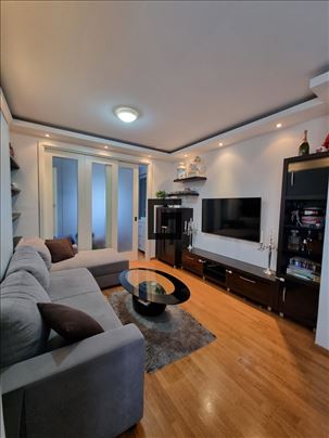 LUX 1.5 stan u Belvilu, 46m2, g.mesto ID#1692