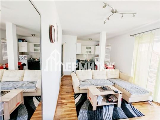 Namešten | 36m2 | Labudovo brdo