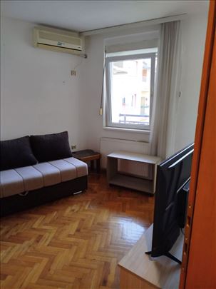 Namešten jednosoban Salajka 240e