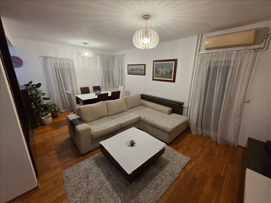 Odličan trosoban stan,Mirijevo-Dolačka