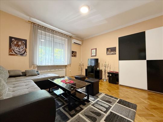 Pored MUP 29. novembar, uknjižen, namešten