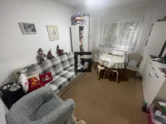 Renoviran, Miljakovac, 34m2, miran kraj-park ID#16