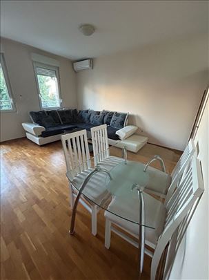 Voždovac, Lekino brdo, 43m2, 