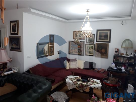 Vračar-Sazonova, 51m2+51m2 terasa, vpr, cg