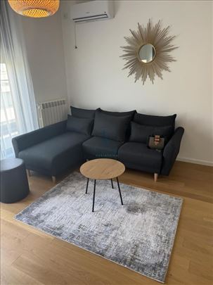 Zemun, Cara Dušana, 51 m2