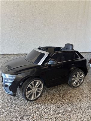 AudiQ8