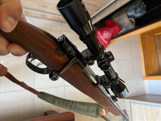 Crvena Zastava 7*64 sa optikom