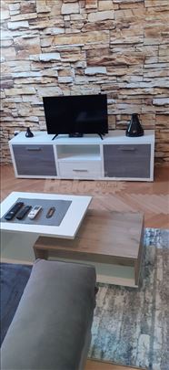 Izdajem jednosoban namesten stan na Karaburmi