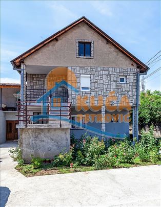 Kuća, Branko Bjegovic, 216m2, 3,5a