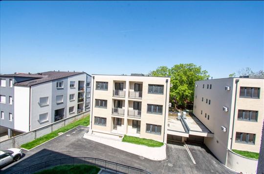 Prodaja stanova Cara Dusana(Zemun)