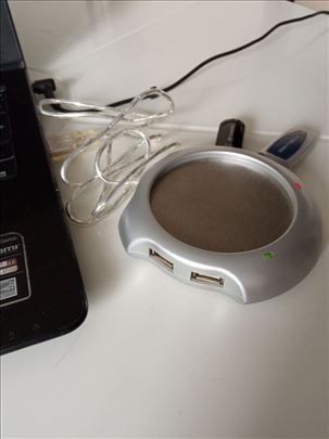 USB hub sa 4 USB 2.0 porta + grejač šolje