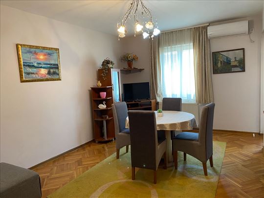 Voždovac, 1.5-sobni kod Singidunuma