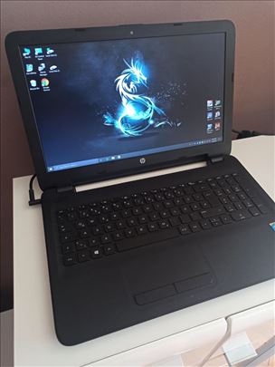 Hp TPN c125, Intel i3 5005u,500gb,8gb Rama,Punjac