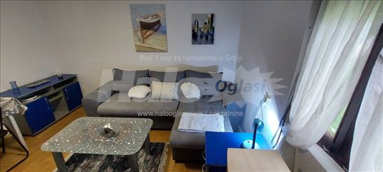 Izdajem dvorišnu garsonjeru na Telepu, Novi Sad