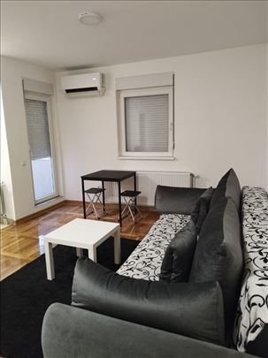 Ledine Novogradnja  Puskinova LUX 