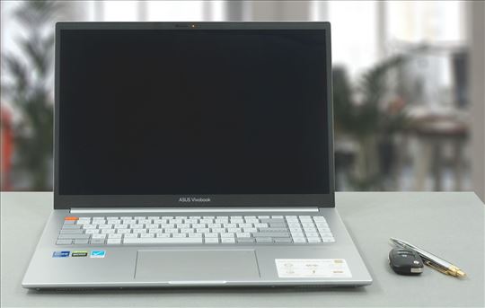 Nov Asus Vivobook Pro 16X 4K OLED, i7, RTX LAPTOP