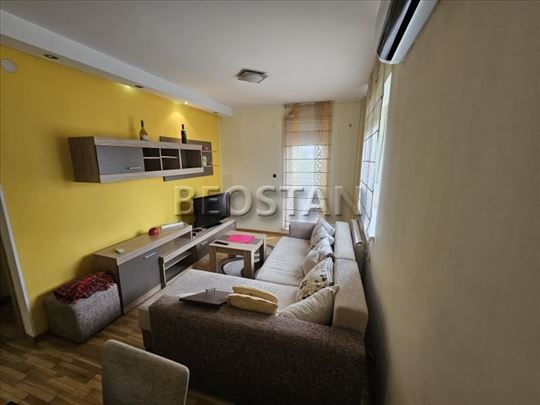 Novi Beograd - Blok 63 novogradnja #62991
