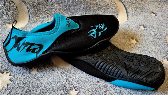 Obuća za plažu, kvalitetna,na stanju br36, 37