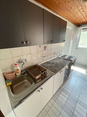 Stan u kuci od 90m2 u Pancevu (Streliste)