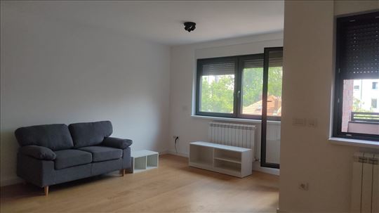 Vračar, nova zgrada, niski troškovi