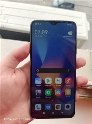 Xiaomi redmi 9t 6/128 Odlican