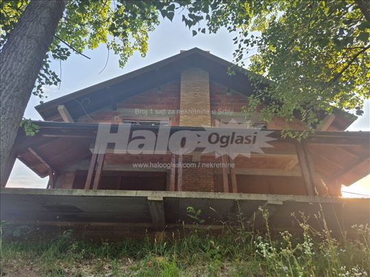 Etno selo Vrhpolje, vertikala vikend kuce
