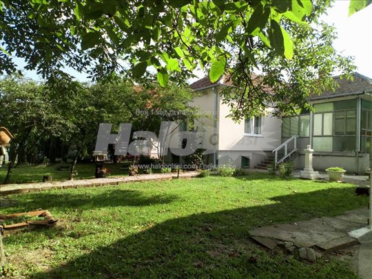 KUĆA na prodaju