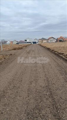 Stari Banovci gradjevinski plac 502m2 prodajemo