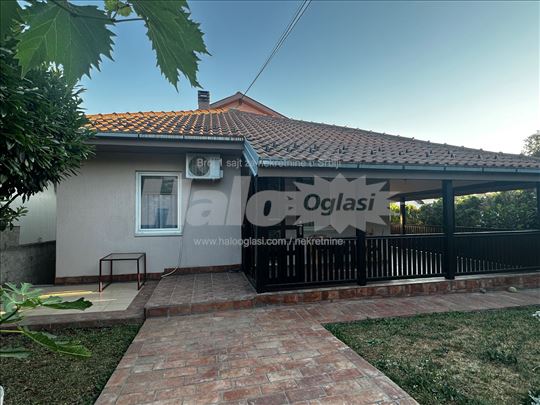 Tri tiganja, Kaludjerica, kuća 210m2