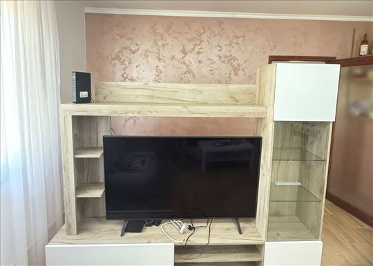 Tv komoda