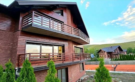Zlatibor, Springs, Lux stan 73 m2, Preporuka 