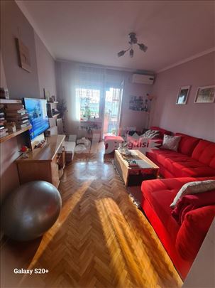 Ćuprija centar, stan renoviran 54m2
