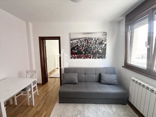 Izdavanje stana 1.5 kod Sumica Vozdovac ID#195