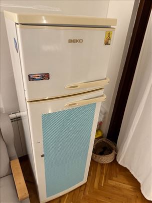 Kombinovani frizider beko