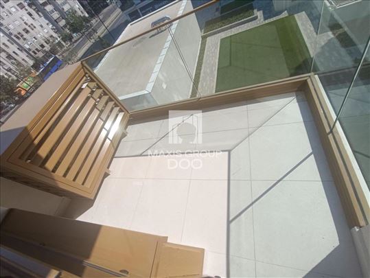 Lux stan 3.0 -dve spvace BW 78.42m2 ID#1381