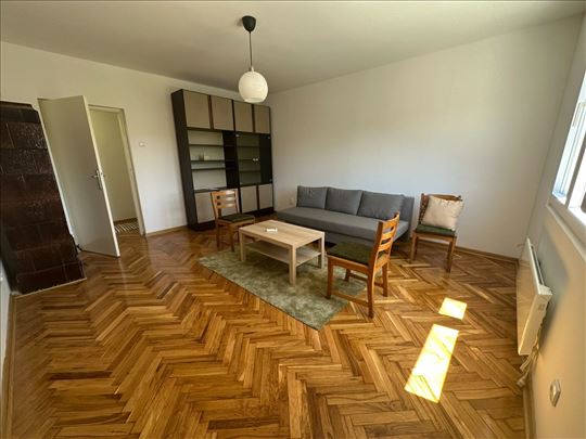 Odličan, dvosoban stan za život